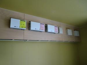 ﾊﾟﾜｰｺﾝﾃﾞｨｼｮﾅｰは家庭用の電気に変換する装置です